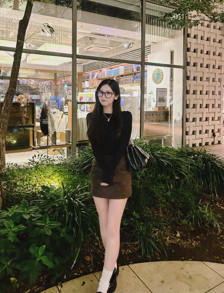 純嶺みき(すみれ みき)【紫色】プロフィール｜iLiFE!【あいらいふ】画像