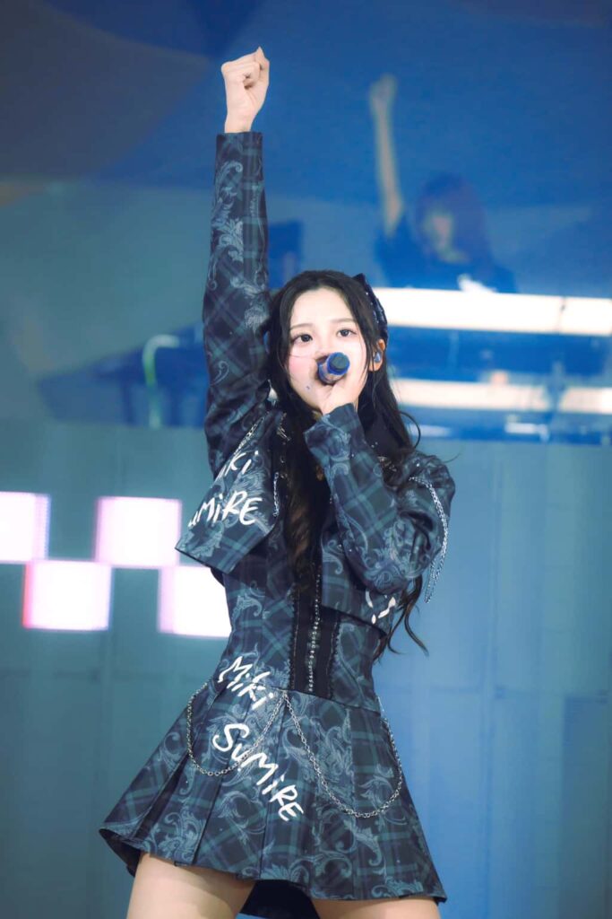 純嶺みき(すみれ みき)【紫色】プロフィール｜iLiFE!【あいらいふ】画像